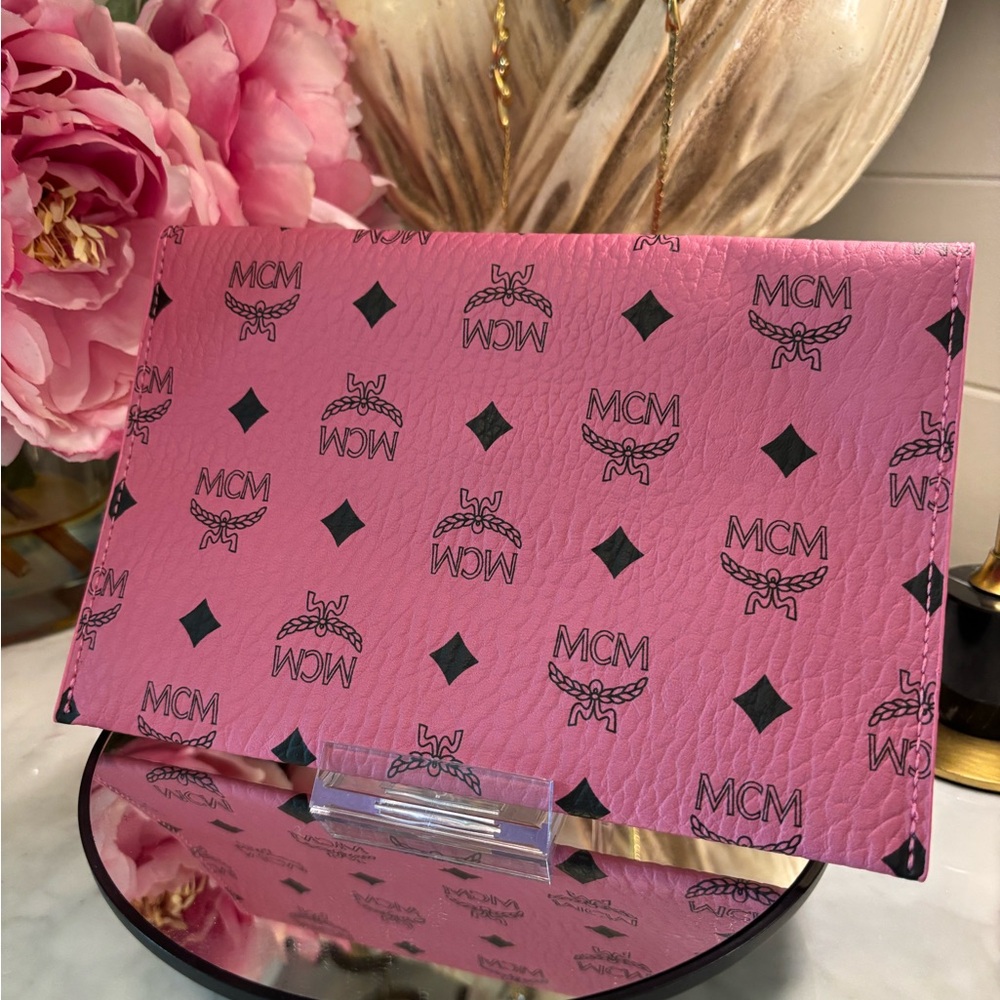 NIB MCM Women's snap envelope Clutch - Pink or Blue GWP - Picture 9 of 14